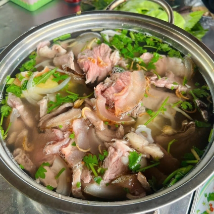 Lẩu Thịt Tươi